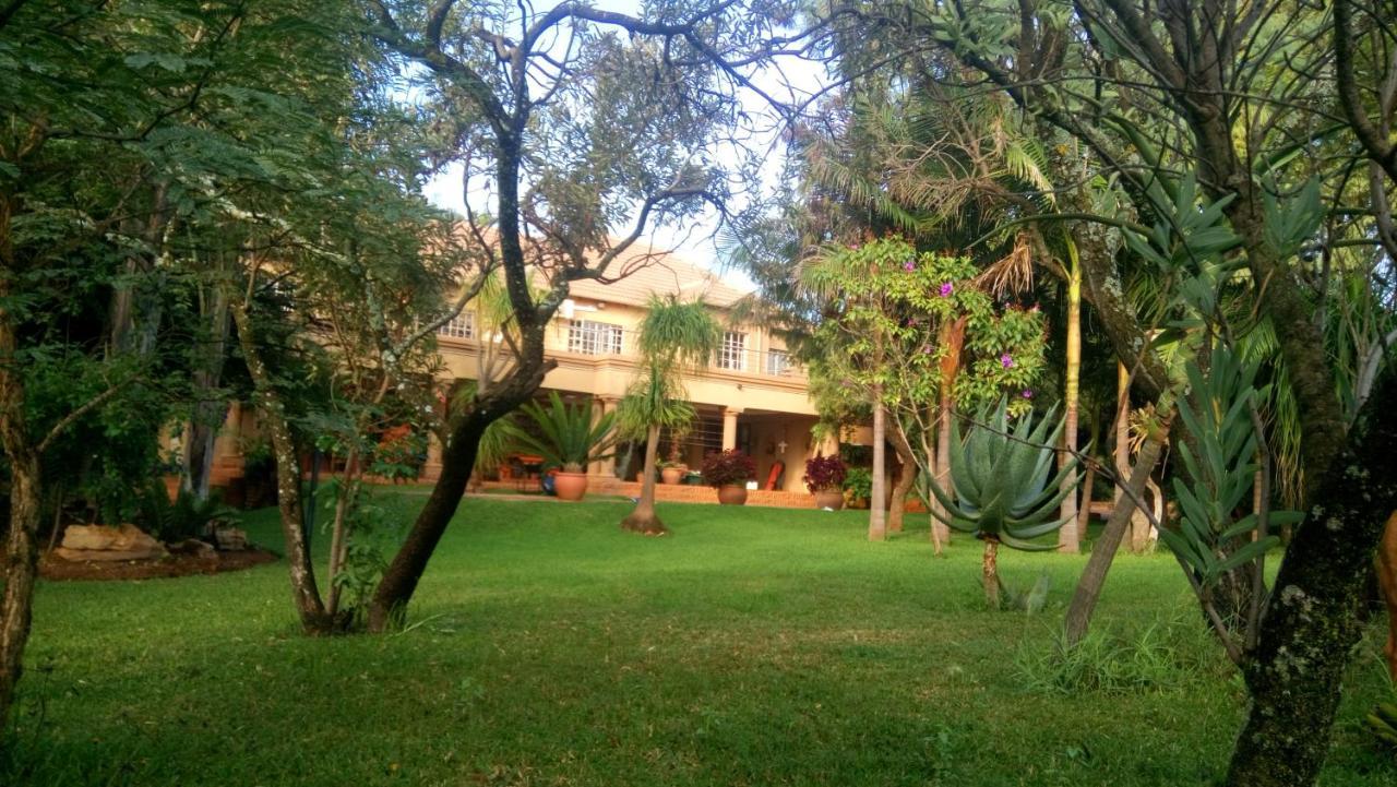 Suikerbosrant Sleep And Go Bed & Breakfast Pretoria Ngoại thất bức ảnh