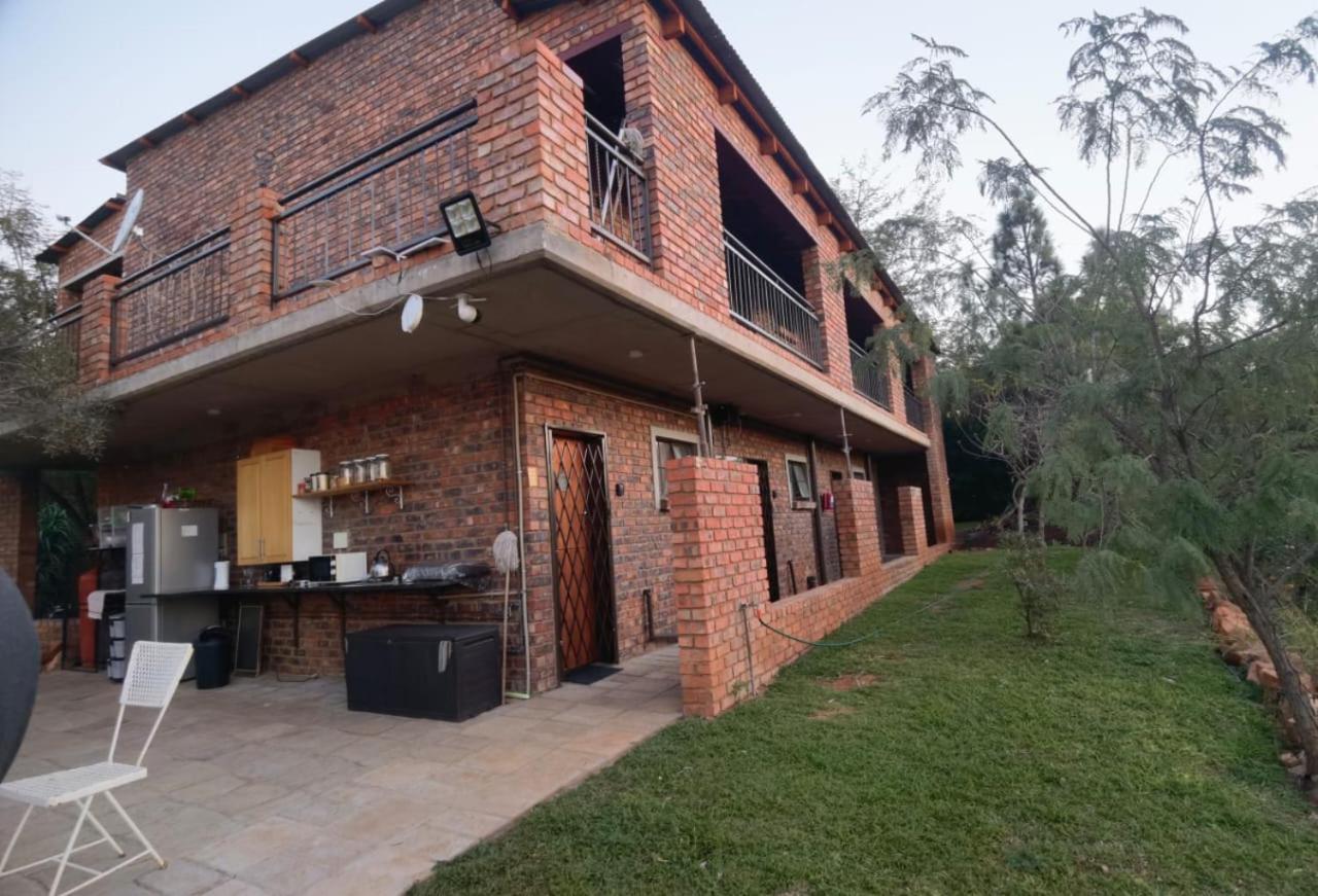 Suikerbosrant Sleep And Go Bed & Breakfast Pretoria Ngoại thất bức ảnh
