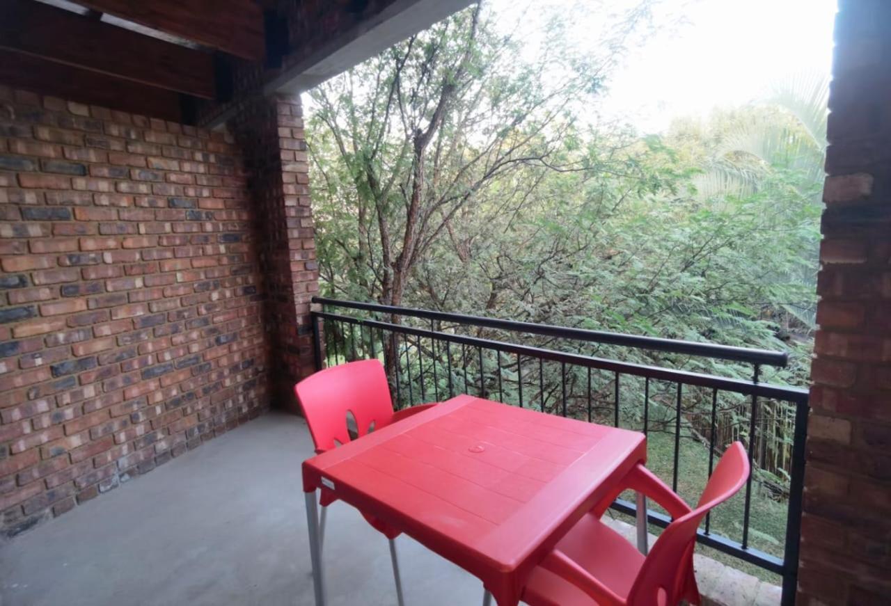 Suikerbosrant Sleep And Go Bed & Breakfast Pretoria Ngoại thất bức ảnh